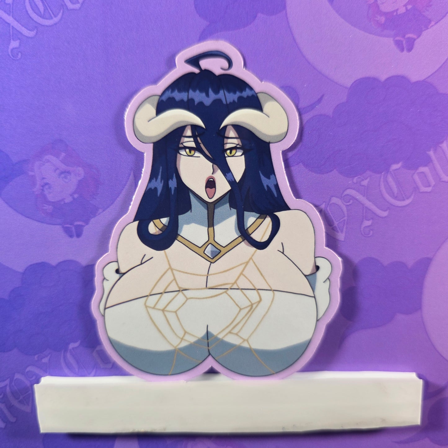 Busts Diecut